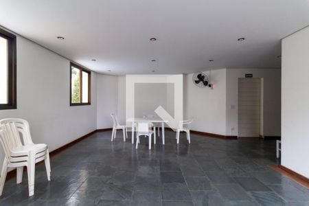 Apartamento à venda com 76m², 2 quartos e 1 vaga Apartamento à venda com 76m², 2 quartos e 1 vagaÁrea Comum - Salão de Festas