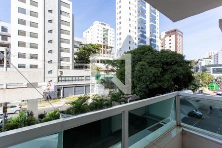 Varanda de apartamento para alugar com 3 quartos, 83m² em Buritis, Belo Horizonte
