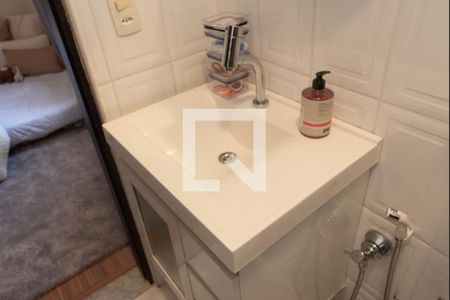 Casa à venda com 300m², 4 quartos e 5 vagasBanheiro da Suíte 1