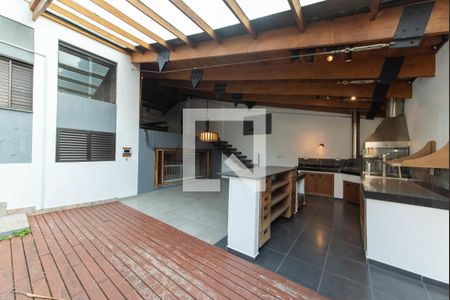 Casa à venda com 300m², 4 quartos e 5 vagasÁrea Gourmet