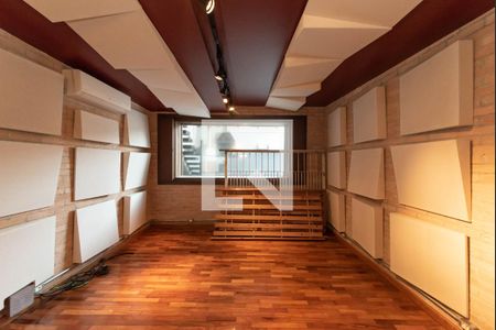 Casa à venda com 300m², 4 quartos e 5 vagasEstúdio Musical