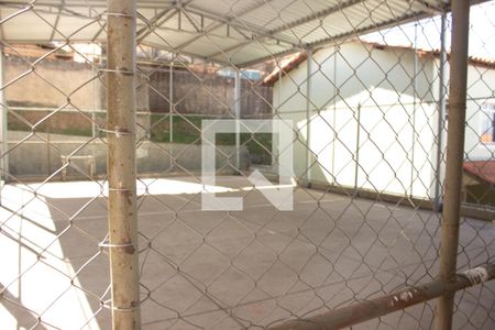 Casa de condomínio à venda com 67m², 2 quartos e 1 vagaQuadra