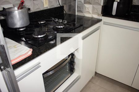 Casa de condomínio à venda com 67m², 2 quartos e 1 vagaCozinha