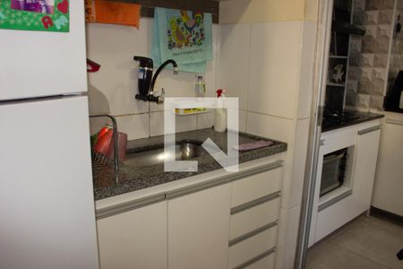 Casa de condomínio à venda com 67m², 2 quartos e 1 vagaCozinha 