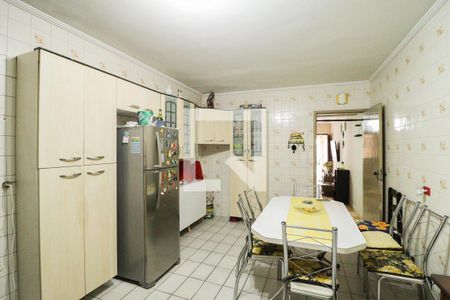 Casa à venda com 102m², 3 quartos e 1 vagaCozinha