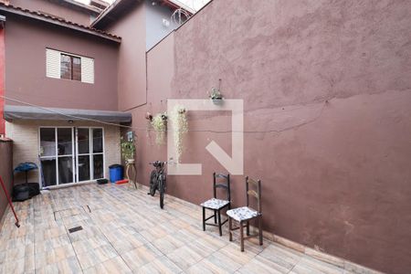 Casa à venda com 102m², 3 quartos e 1 vagaQuintal