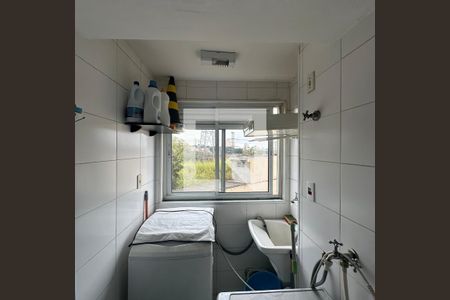 Apartamento à venda com 67m², 3 quartos e 1 vagaÁrea de Serviço