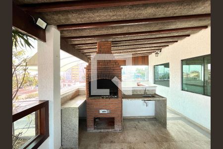 Casa à venda com 270m², 2 quartos e 2 vagasChurrasqueira