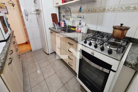 Apartamento à venda com 63m², 2 quartos e 1 vagaCozinha