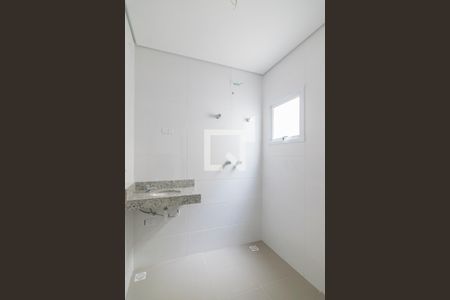 Casa à venda com 120m², 3 quartos e 2 vagas Casa à venda com 120m², 3 quartos e 2 vagasBanheiro