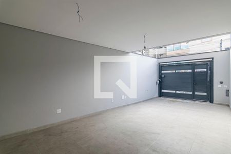 Casa à venda com 120m², 3 quartos e 2 vagas Casa à venda com 120m², 3 quartos e 2 vagasGaragem
