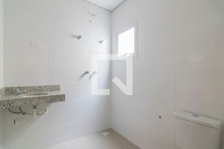 Casa à venda com 120m², 3 quartos e 2 vagas Casa à venda com 120m², 3 quartos e 2 vagasBanheiro