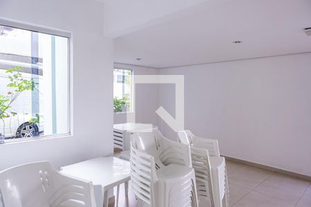 Apartamento à venda com 45m², 2 quartos e 1 vagaÁrea comum - Salão de festas