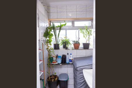 Apartamento à venda com 45m², 2 quartos e 1 vagaÁrea de Serviço