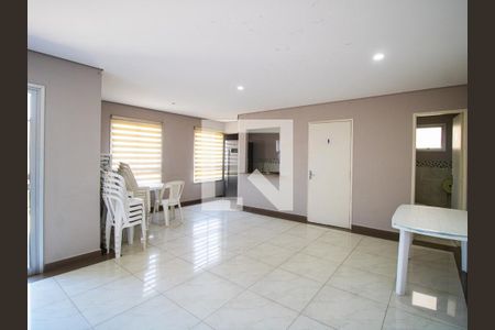 Apartamento à venda com 47m², 2 quartos e 1 vaga Apartamento à venda com 47m², 2 quartos e 1 vagaÁrea comum - Salão de festas