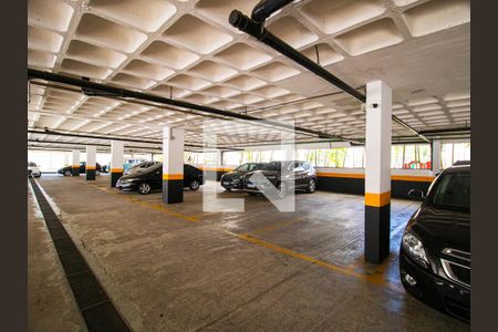 Apartamento à venda com 47m², 2 quartos e 1 vaga Apartamento à venda com 47m², 2 quartos e 1 vagaGaragem