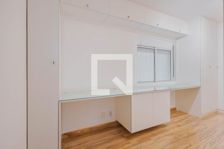 Apartamento para alugar com 87m², 2 quartos e sem vagaCloset
