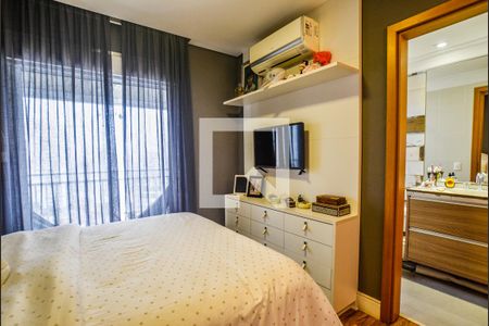 Apartamento à venda com 120m², 2 quartos e 3 vagasSuíte 2