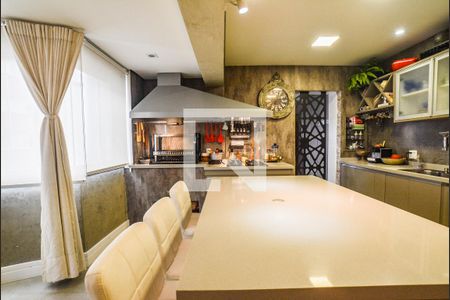 Apartamento à venda com 120m², 2 quartos e 3 vagasCozinha