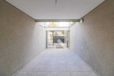Casa à venda com 119m², 3 quartos e 2 vagasGaragem