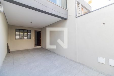 Casa à venda com 119m², 3 quartos e 2 vagasGaragem