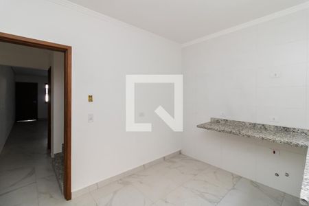 Casa à venda com 111m², 3 quartos e 2 vagasCozinha 