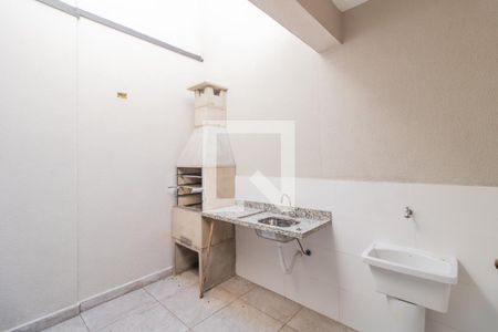 Casa à venda com 111m², 3 quartos e 2 vagasÁrea de Serviço