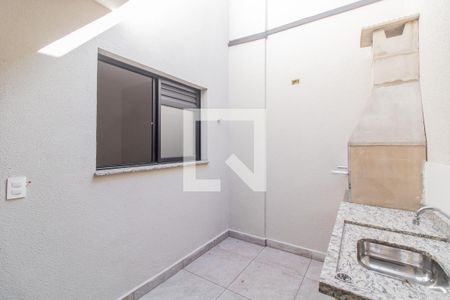 Casa à venda com 111m², 3 quartos e 2 vagasÁrea de serviço 