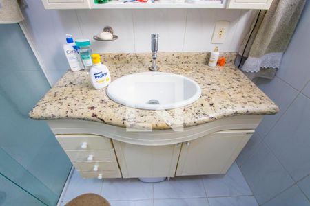 Casa à venda com 177m², 2 quartos e 3 vagas Casa à venda com 177m², 2 quartos e 3 vagasBanheiro