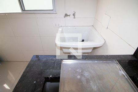 Casa para alugar com 50m², 2 quartos e 1 vagaÁrea de Serviço