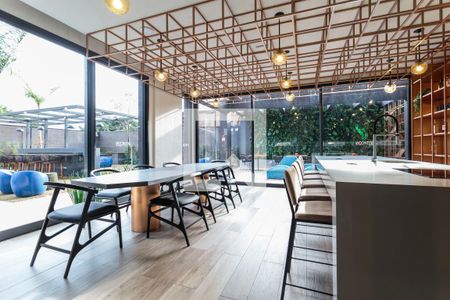 Studio para alugar com 27m², 1 quarto e sem vaga Studio para alugar com 27m², 1 quarto e sem vagaÁrea comum - Salão de festas