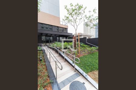Studio para alugar com 27m², 1 quarto e sem vaga Studio para alugar com 27m², 1 quarto e sem vagaFachada