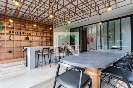 Studio para alugar com 27m², 1 quarto e sem vaga Studio para alugar com 27m², 1 quarto e sem vagaÁrea comum - Salão de festas