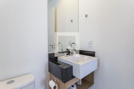 Studio para alugar com 27m², 1 quarto e sem vaga Studio para alugar com 27m², 1 quarto e sem vagaBanheiro