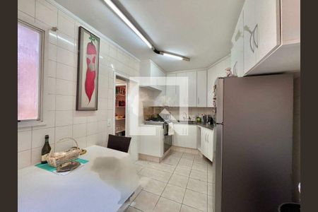 Apartamento à venda com 145m², 3 quartos e 3 vagas