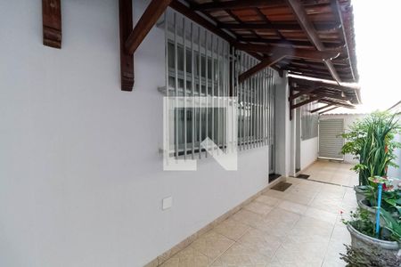 Casa de condomínio à venda com 105m², 3 quartos e 1 vagaEntrada