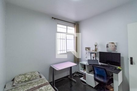 Casa de condomínio à venda com 105m², 3 quartos e 1 vagaQuarto 2