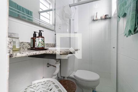 Casa de condomínio à venda com 105m², 3 quartos e 1 vagaBanheiro da suíte 