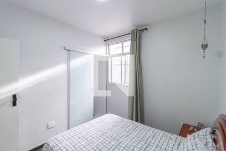 Casa de condomínio à venda com 105m², 3 quartos e 1 vagaSuíte