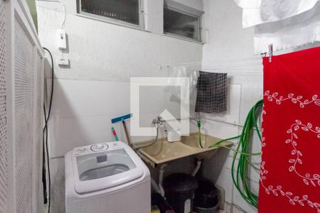 Casa de condomínio à venda com 105m², 3 quartos e 1 vagaÁrea de serviço