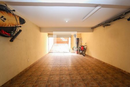 Casa à venda com 198m², 3 quartos e 8 vagasGaragem