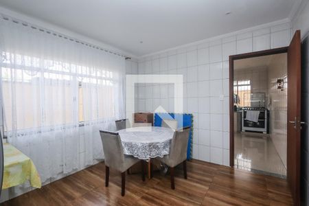Casa à venda com 198m², 3 quartos e 8 vagasSala de Jantar