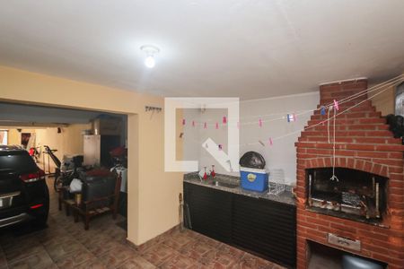 Casa à venda com 198m², 3 quartos e 8 vagasChurrasqueira