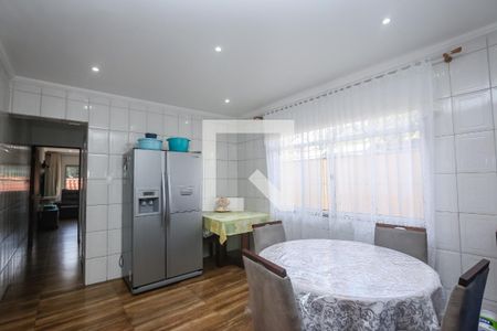 Casa à venda com 198m², 3 quartos e 8 vagasSala de Jantar