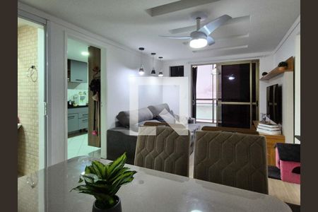 Apartamento à venda com 68m², 2 quartos e 1 vagaSala