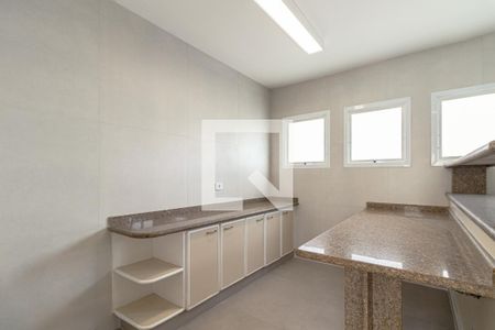 Apartamento à venda com 205m², 3 quartos e 2 vagasCozinha