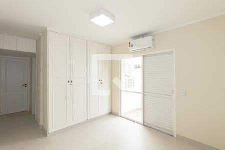 Apartamento à venda com 205m², 3 quartos e 2 vagasSuíte