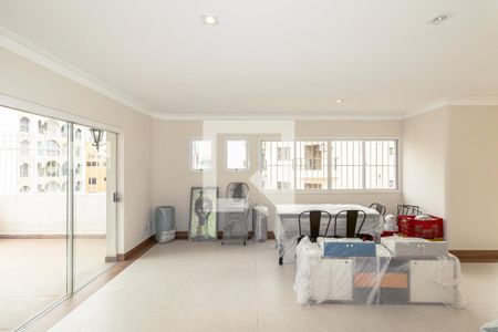 Apartamento à venda com 205m², 3 quartos e 2 vagasSala
