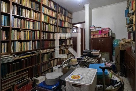 Casa à venda com 148m², 4 quartos e 2 vagasSala 