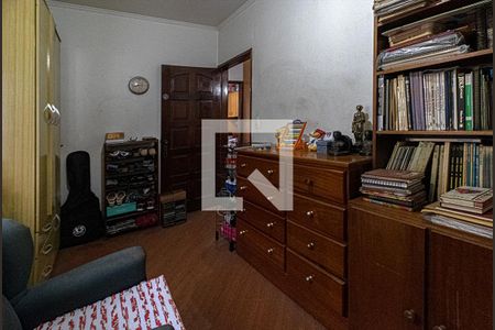 Casa à venda com 148m², 4 quartos e 2 vagasQuarto 